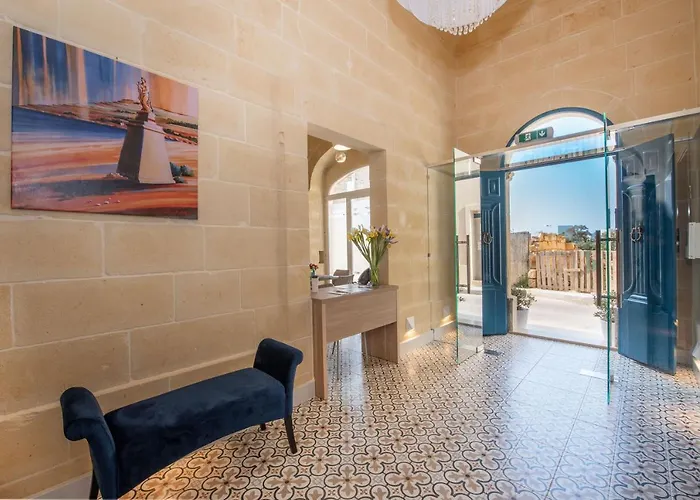 Georges Boutique Living